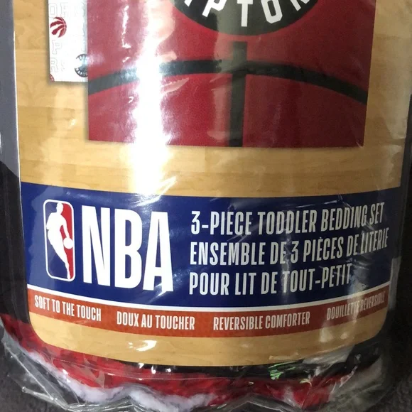 🏀Toronto Raptors🏀Toddler 3pc Bed set🏀 - Picture 2 of 12